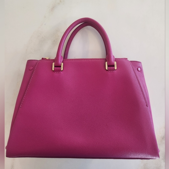 MCM Hot Pink Convertible Crossbody Bag! Stunning Color! Hard To Find Color! - Picture 15 of 16